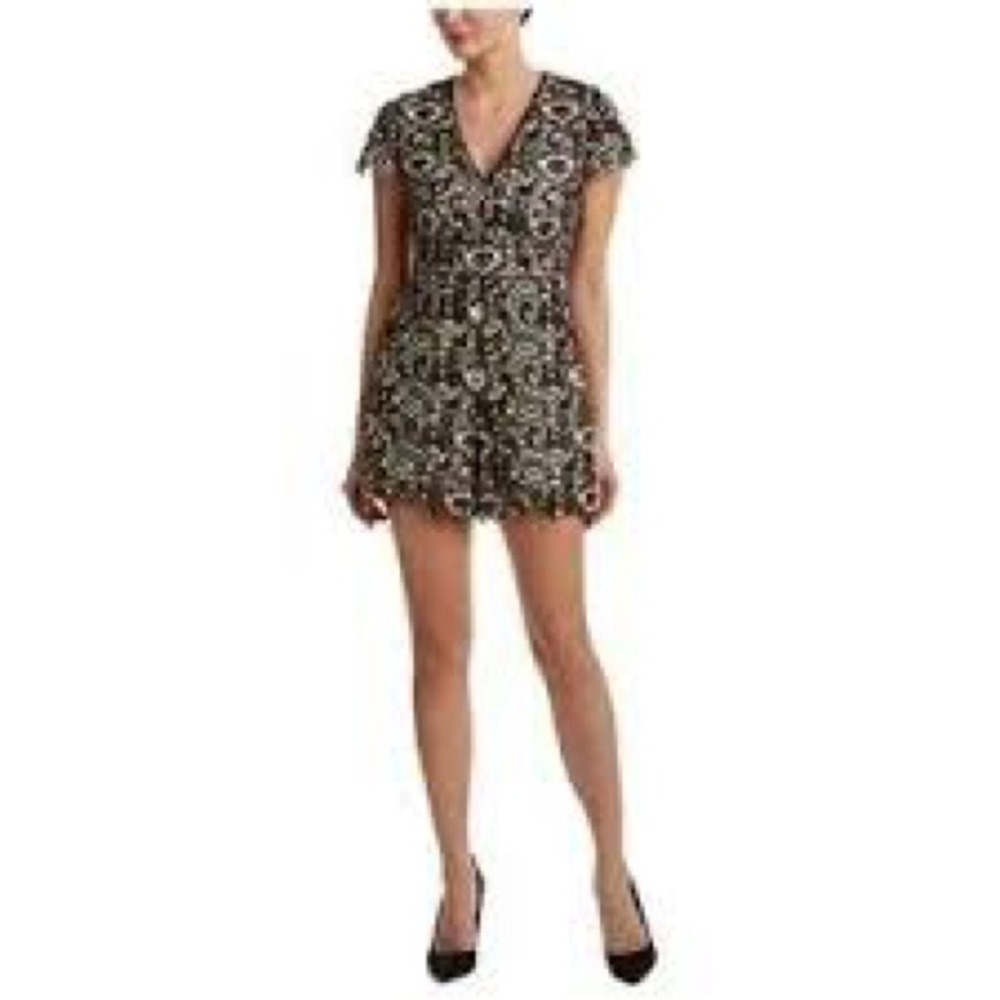 Alice + Olivia Tinsley Romper Size 6